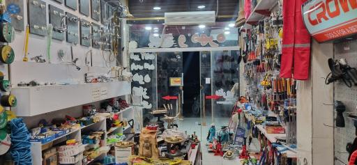 عکس بانک ساختمان و ابزار آلات بناری