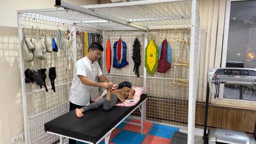 عکس کلینیک کاردرمانی ققنوس مشهد