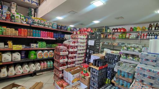 عکس فروشگاه لوبیز