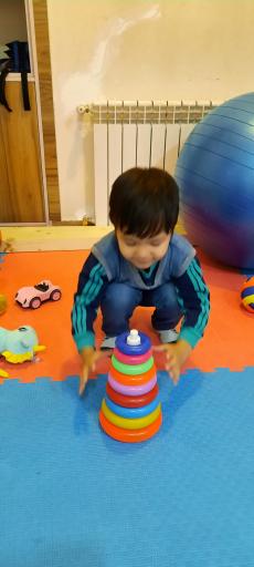 عکس کلینیک کاردرمانی ققنوس مشهد