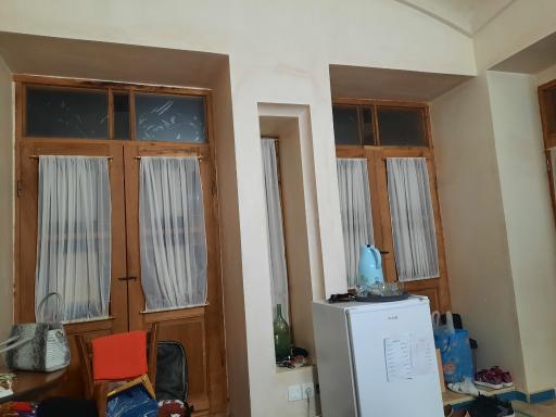 عکس اقامتگاه سنتی تقی‌خان