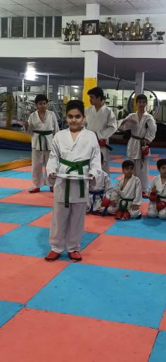 عکس باشگاه ولی عصر