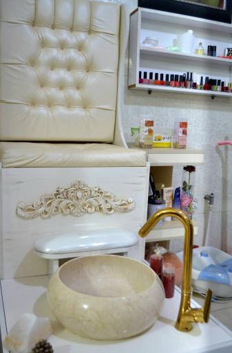 عکس آموزشگاه مراقبت های زیبایی ویولت