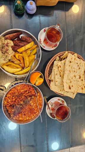 عکس کافه نیمکت