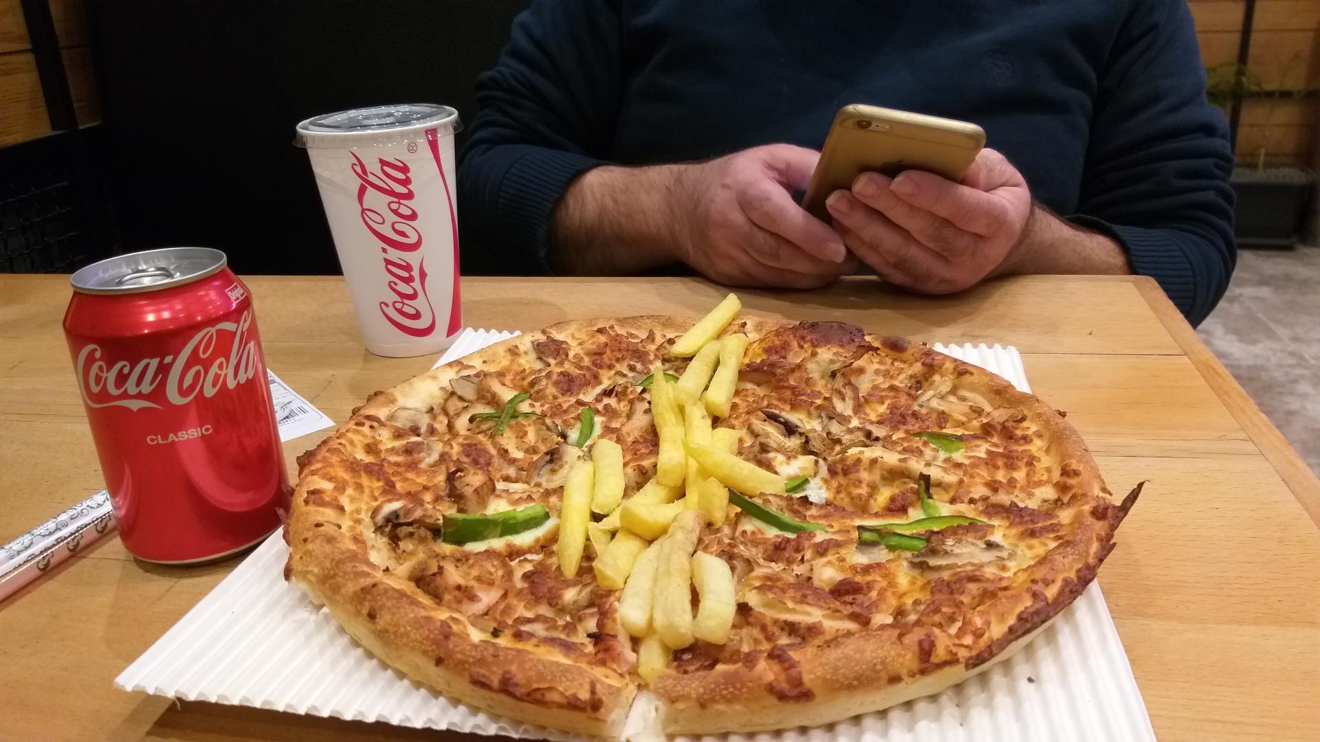 عکس فست فود شیلا (شعبه میدان ولیعصر) شعبه ولیعصر