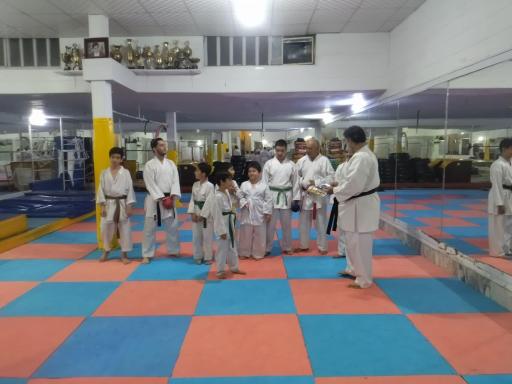 عکس باشگاه ولی عصر