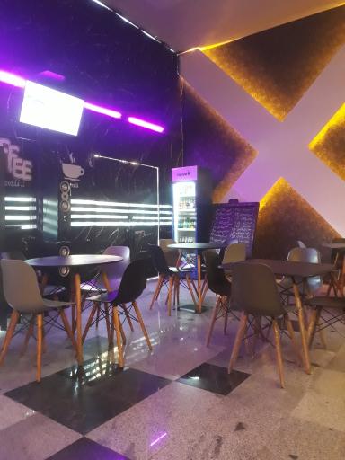 عکس کافه کاوالی