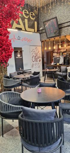 عکس کافه کاوالی