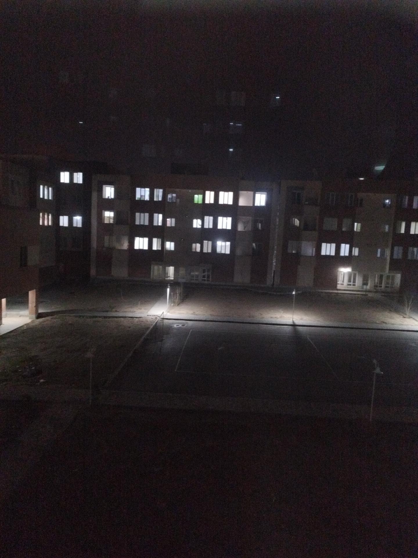 عکس مجتمع مسکونی ارغوان 