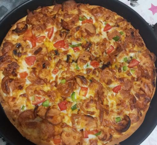 عکس پیتزا تنوری وانیا