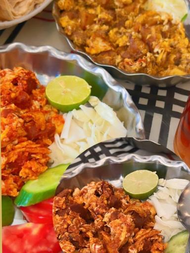 عکس ریوگ صبحانه و شام محلی