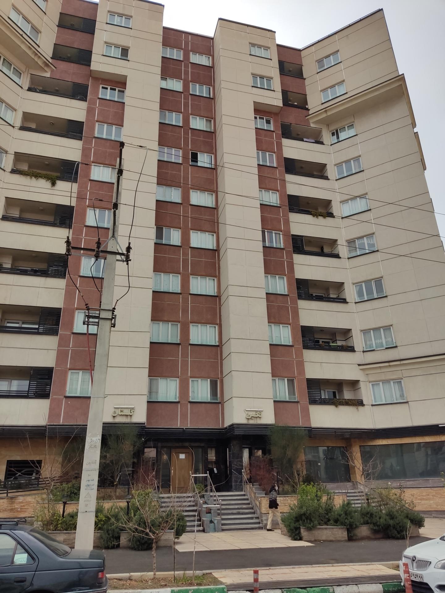 عکس برج نگین گلستان