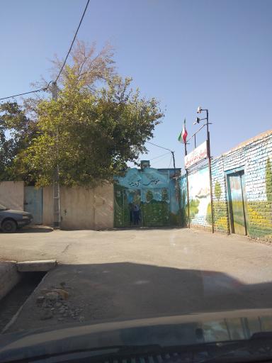 عکس دبستان دخترانه دوره اول و دوم نوربخش