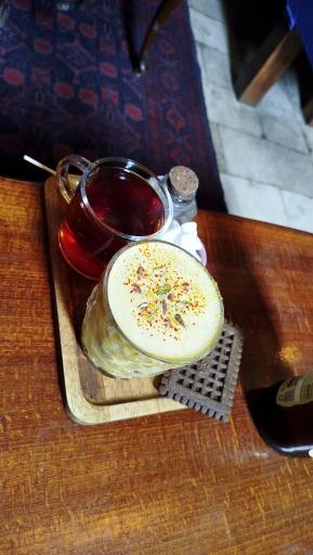 عکس چای‌بار صاحب (افندی سابق)
