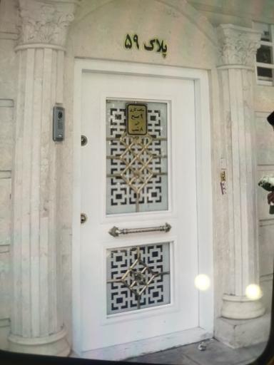 عکس سالن زیبایی ملکه نقره ای 