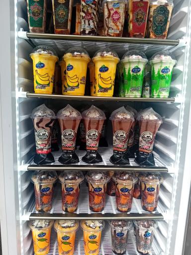 عکس لبنیات سنتی جمالزاده