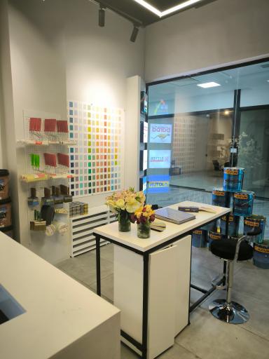 عکس مرکز ترکیب رنگ کامپیوتری پیگمنت 