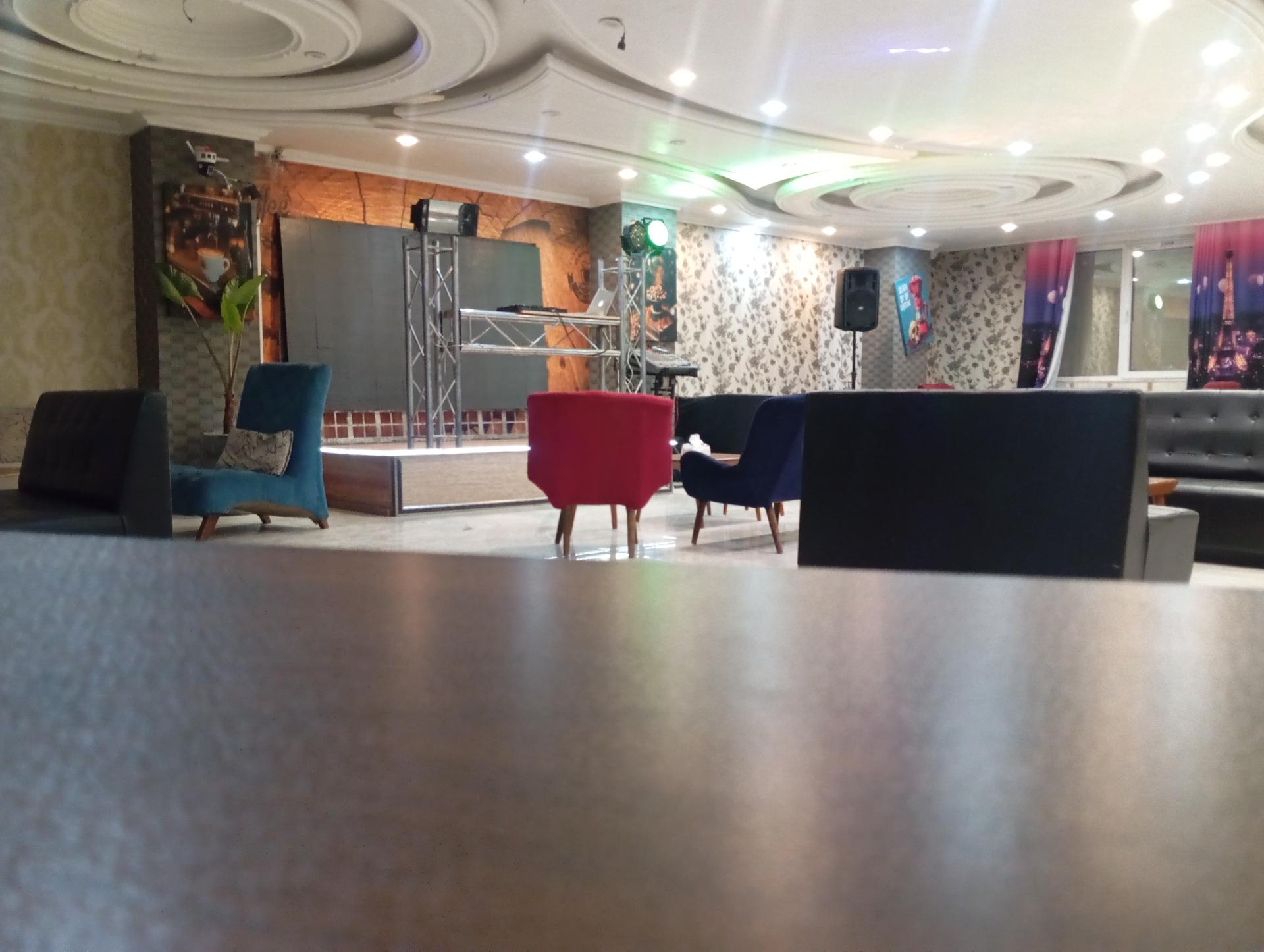 عکس کافه رستوران پیانو