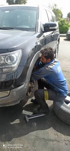 عکس تعمیرگاه علی