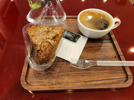 عکس کافی شاپ مجتمع بین المللی روناک