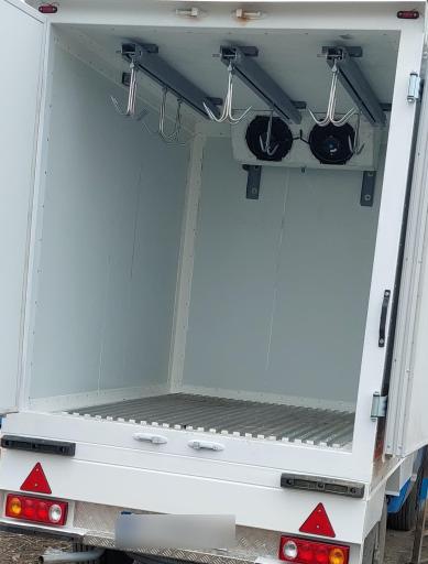 عکس یخچال سازی پارس برودت