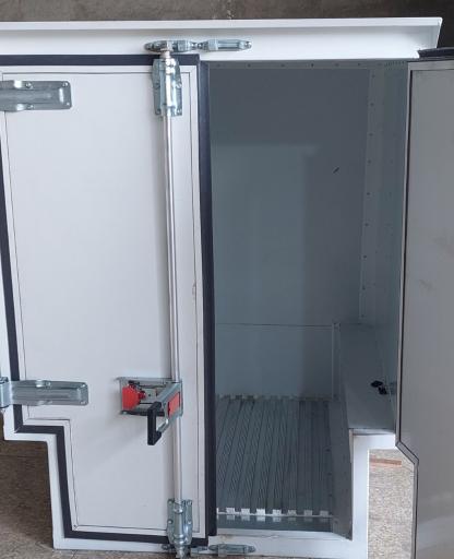 عکس یخچال سازی پارس برودت