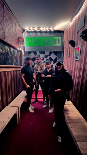 عکس اتاق فرار لانه متروکه