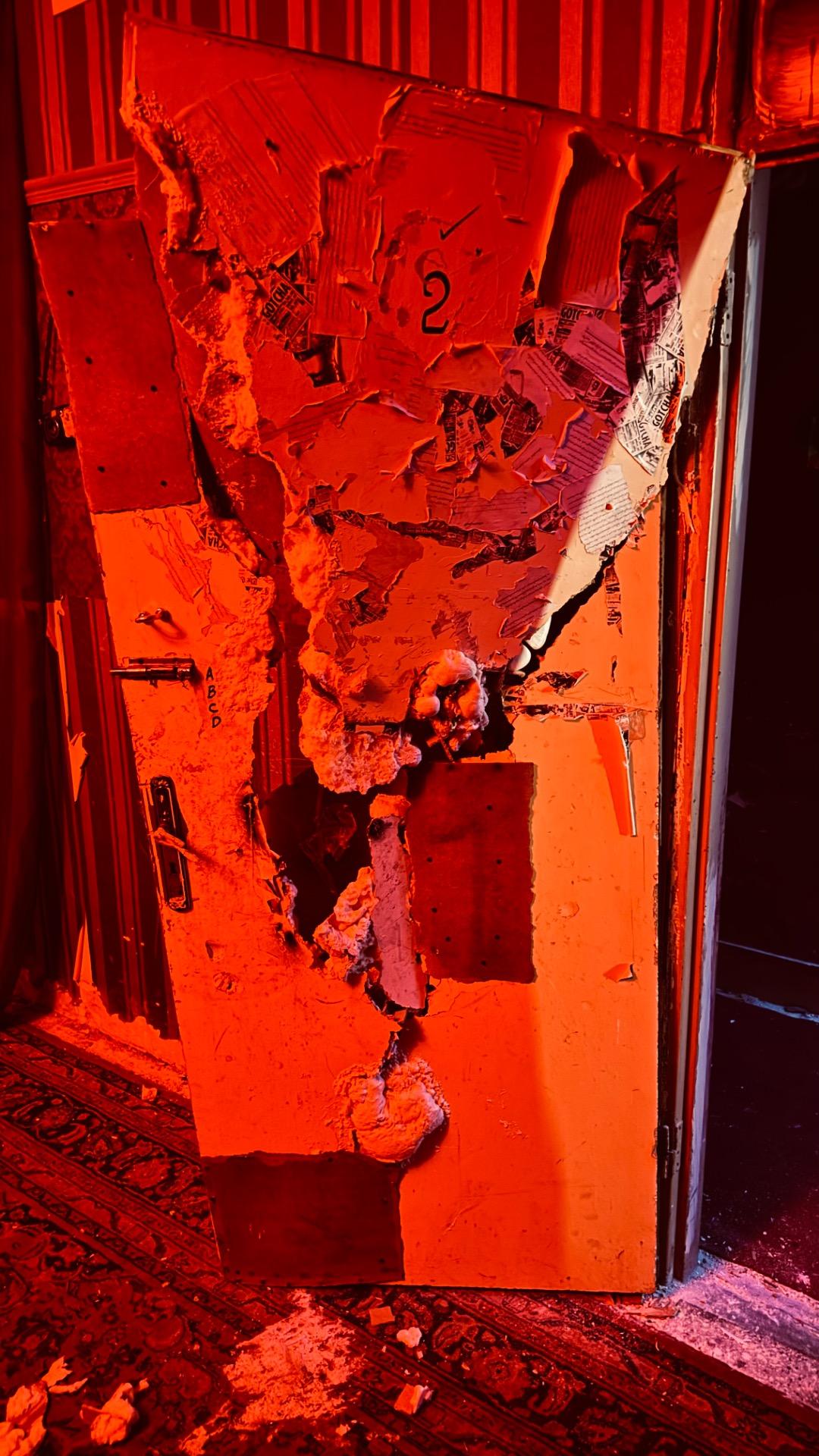 عکس اتاق فرار لانه متروکه