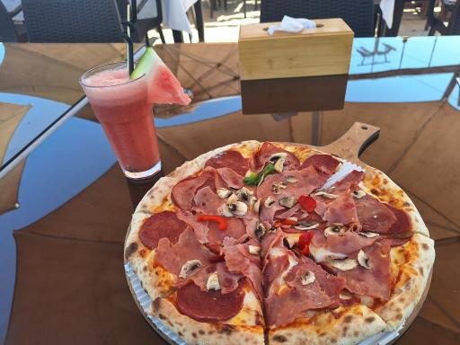 عکس رستوران و کافی شاپ آنا