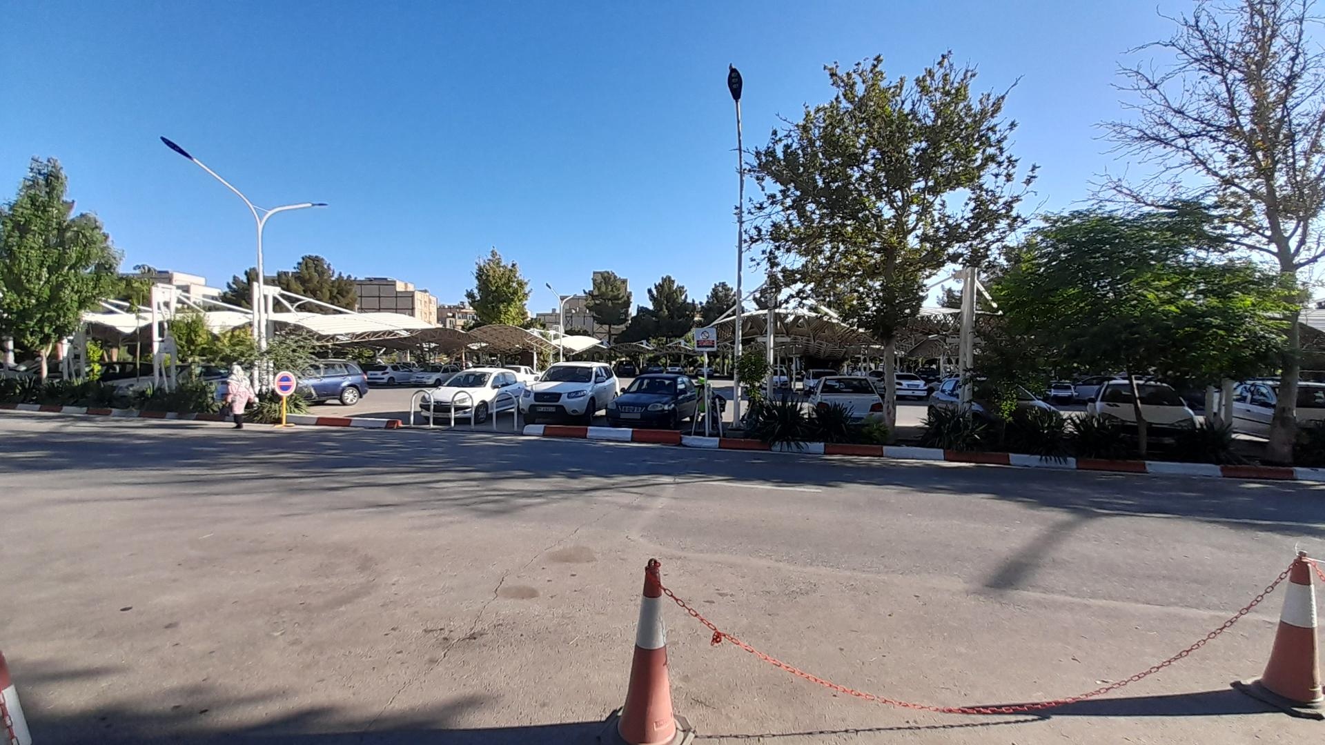 عکس پارکینگ ارکیده 