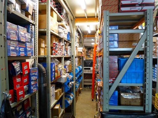 عکس لوازم یدکی برادران ملت