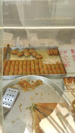 عکس باقلوا استانبولی امین