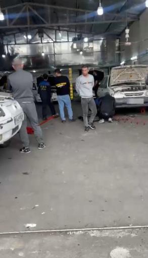 عکس کمک فنر CMC