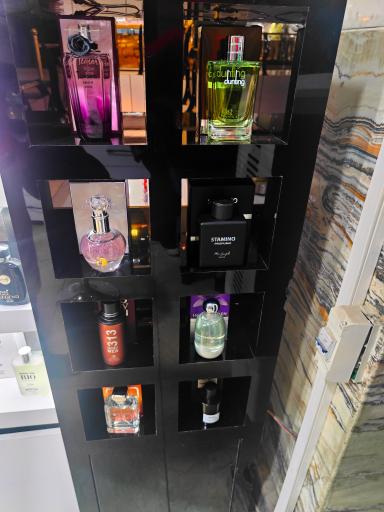 عکس عطر و ادکلن پاریس