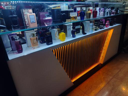 عکس عطر و ادکلن پاریس