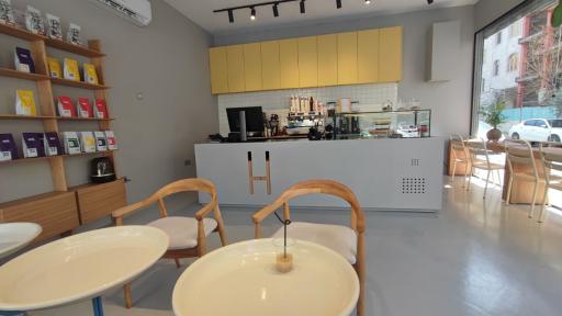 عکس قهوه فروشی هایک صادقیه