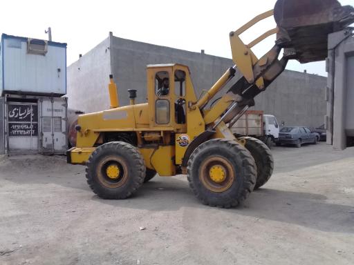 عکس خرید و فروش و تعمیرات لیفتراک و لودر پاتریس