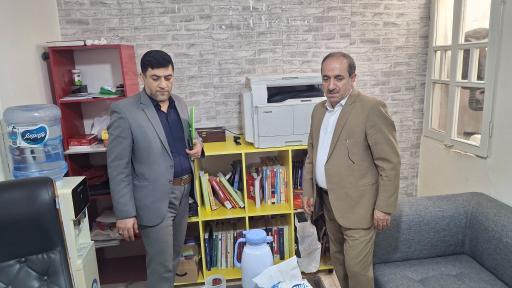 عکس دبیرستان ماکان