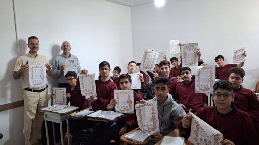 عکس دبیرستان ماکان