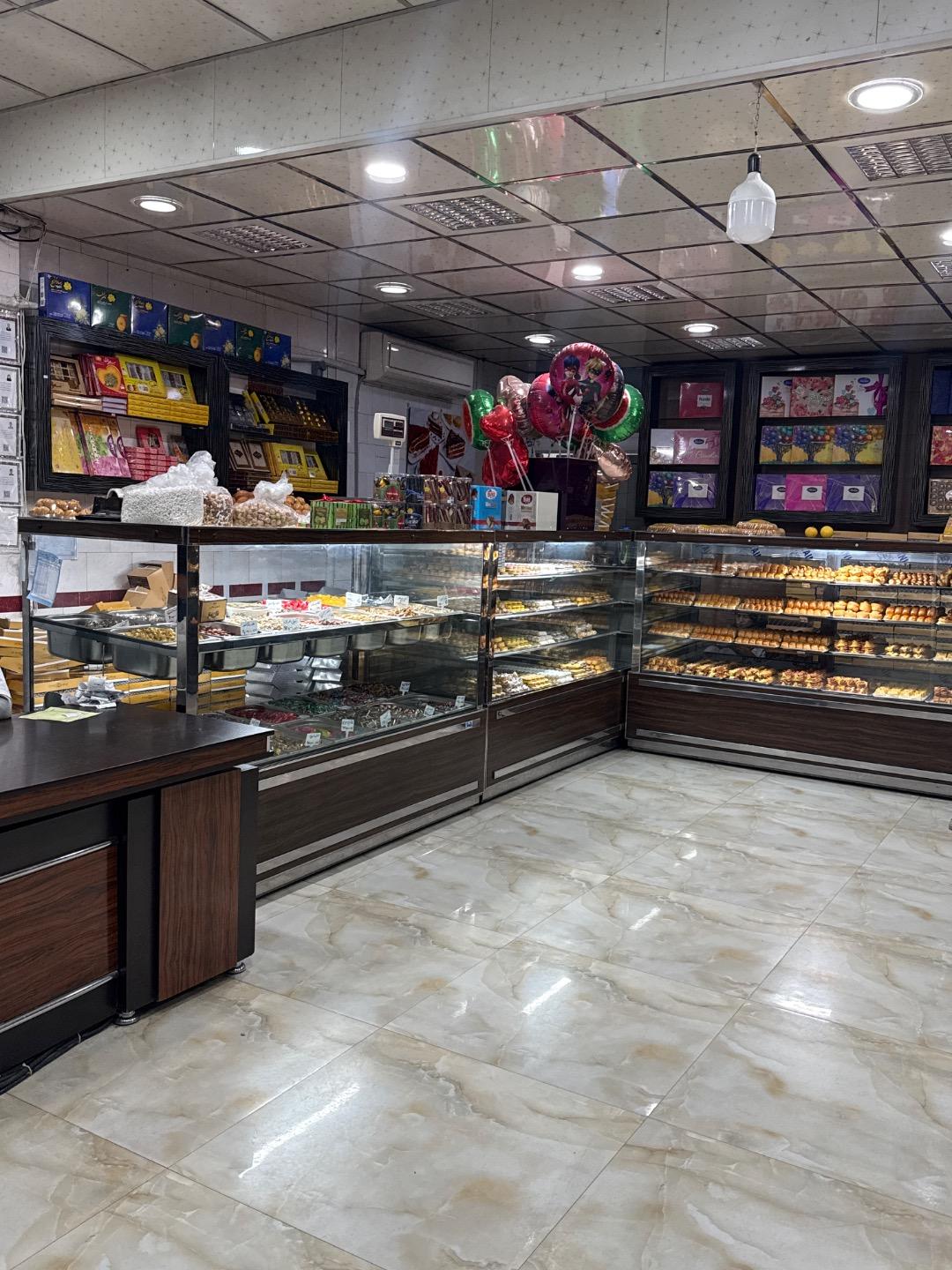 عکس شیرینکده شیرین