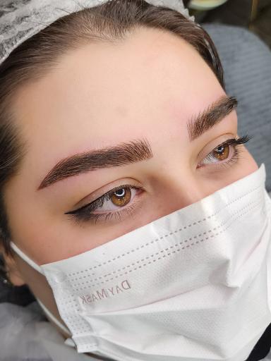 عکس مرکز آرایش دائم عاطفه شاه‌ بندری
