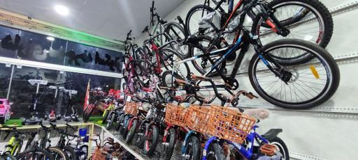 عکس فروشگاه دوچرخه حاج خلیلی