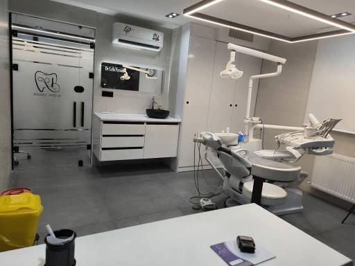عکس مطب دکتر لیلا فرزادی 
