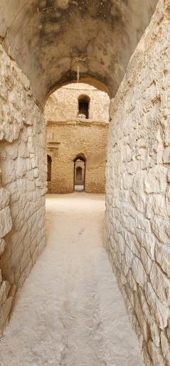 عکس کاخ اردشیر بابکان