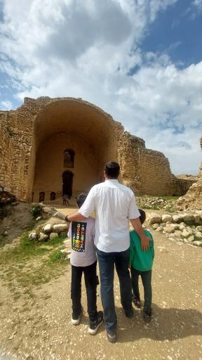 عکس کاخ اردشیر بابکان