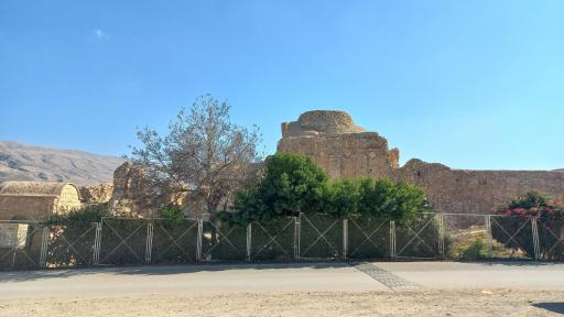 عکس کاخ اردشیر بابکان