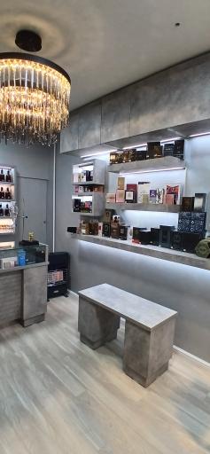 عکس گالری عطر آران همتیان 