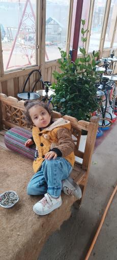 عکس کافه سنتی خندان