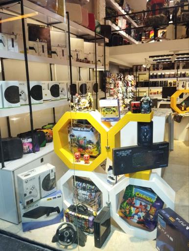 عکس فروشگاه گیم سیتی