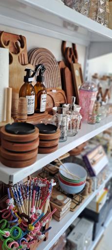 عکس گالری لیمو